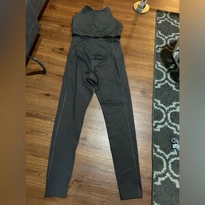 Girlfriend Collective Sports Bra and Leggings Set, Moon, Medium